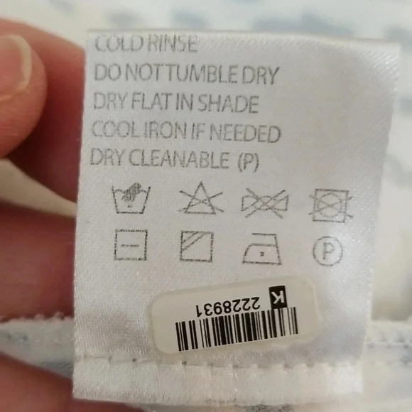 Shona Joy Black and White Asymmetrical Dress - Picture 16 of 16